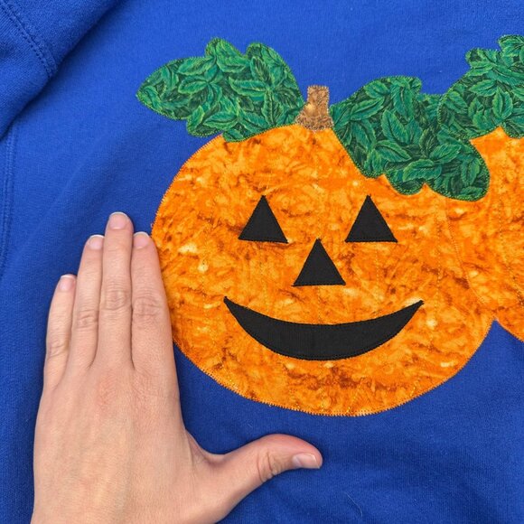 Vintage Halloween Pumpkin Sweatshirt Pullover Fall Jack O Lantern Blue 1990s Med - Picture 7 of 8
